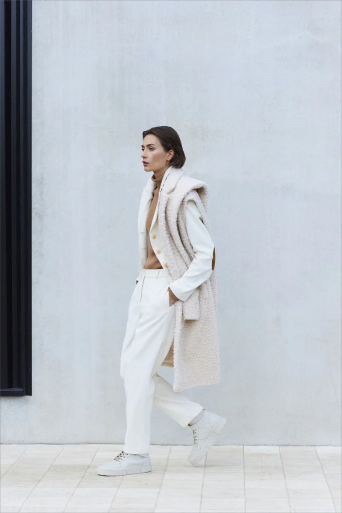 Scapa - SLEEVELESS TEDDY COAT SOFIA White