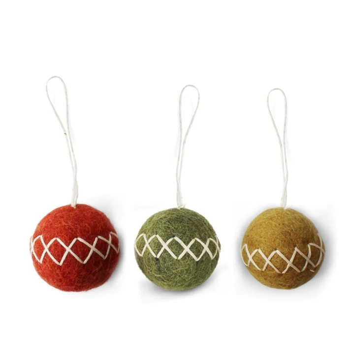 Gry & Sif - Ball Ornaments Clay w/ Embroidery - Set of 3