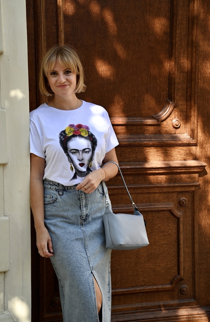 Doris Gaspartic - Unique T-shirt Frida - DG-FRIDA-10-XXXL Sofia (Women Cut)