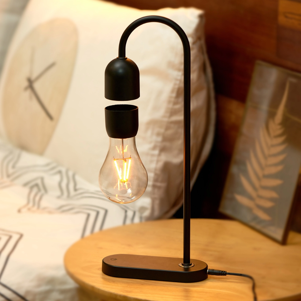 Gingko Design - Evaro Teardrop Light-bulb Lamp Black